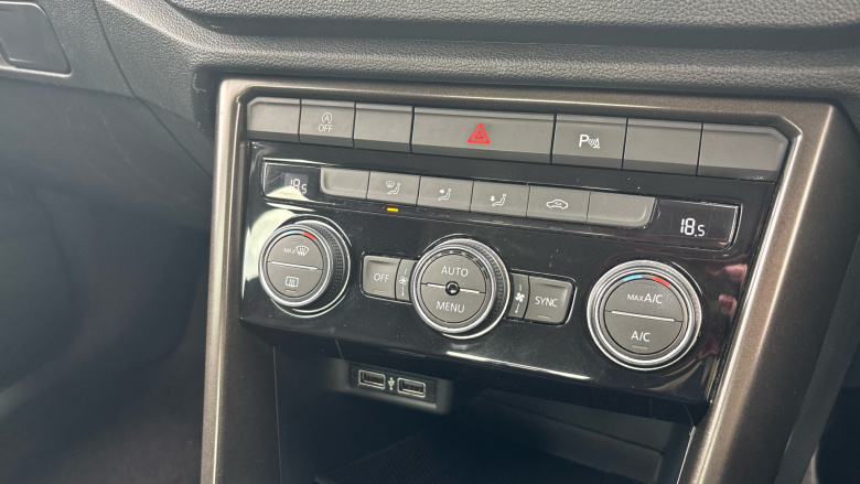 Volkswagen T-Roc 1.0 TSI SE 5dr Petrol Hatchback